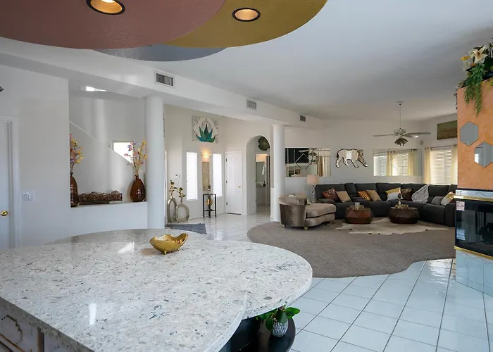 Desert Glam On The Golf Course Holiday home *